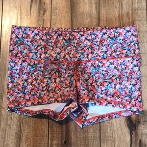 Floral lululemon boogie shorts